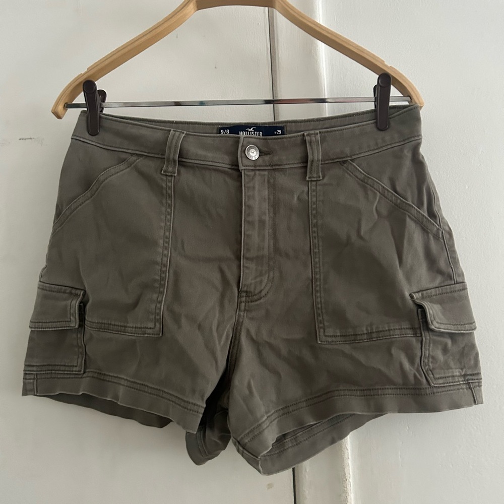 Hollister Green Cargo Shorts Utility Style